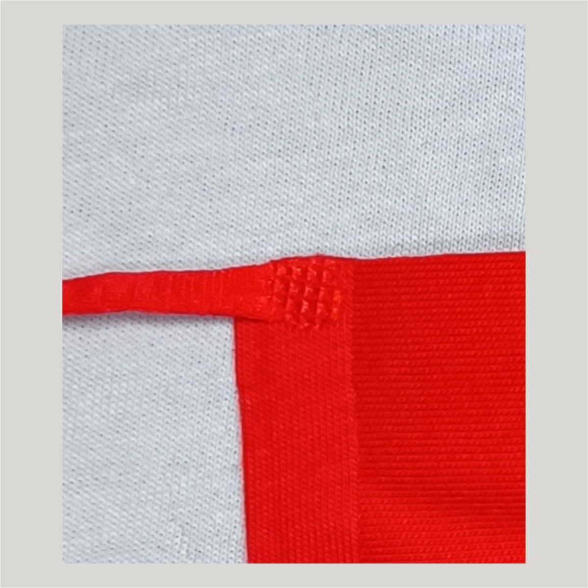 MASKE KIRMIZI GUMUS KALIN BUS SONIC 43